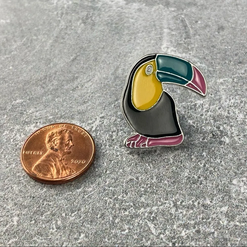Toucan Enamel Pin/ Brooch Lapel